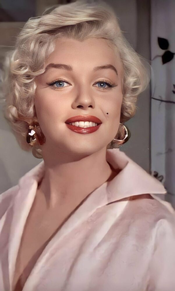 A beautiful Marilyn Monroe