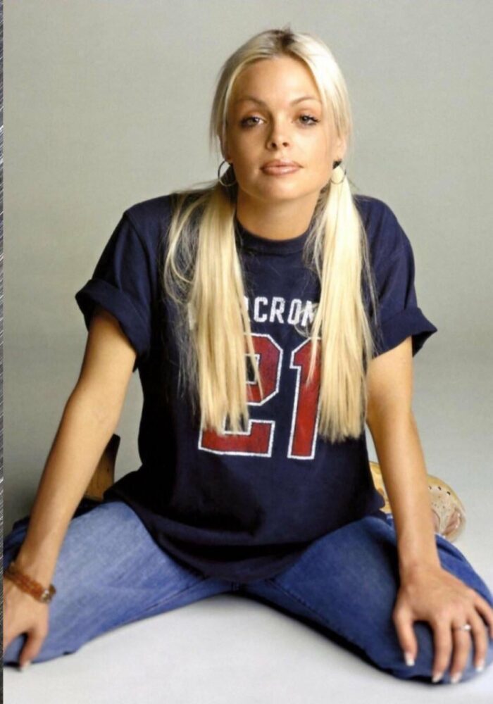Jesse Jane, a favourite in the sub, reported dead. RIP. (2004)